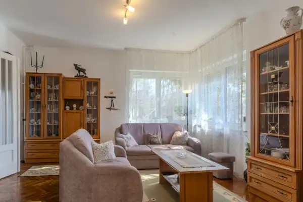 Eladó családi ház, Budapest, II. kerület 6 szoba 177 m² 239 M Ft