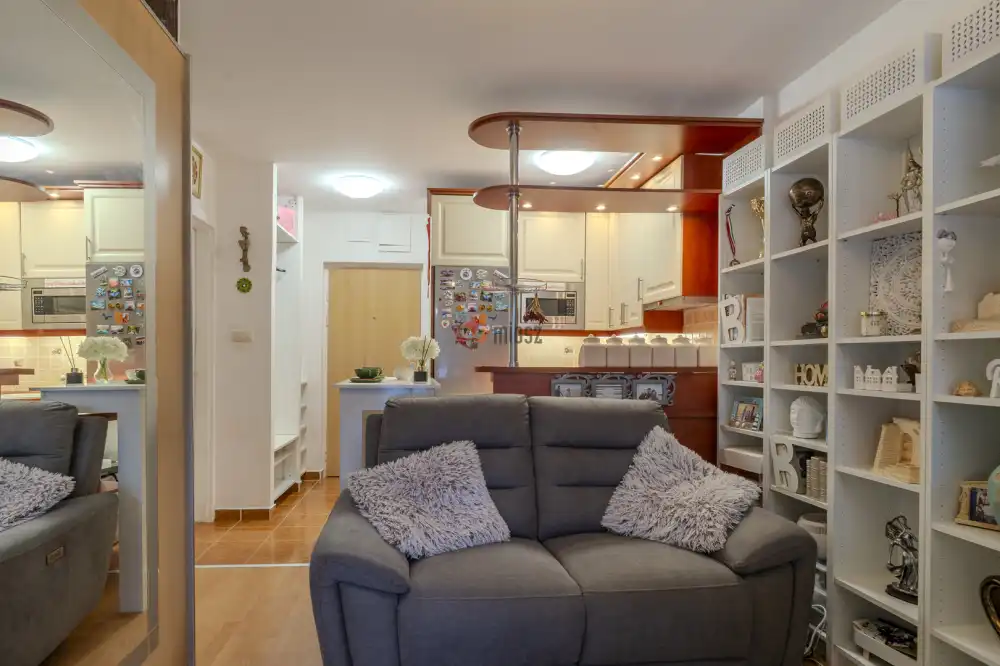 Budapest, VIII. kerület - Hungária ltp., Százados úti ltp.