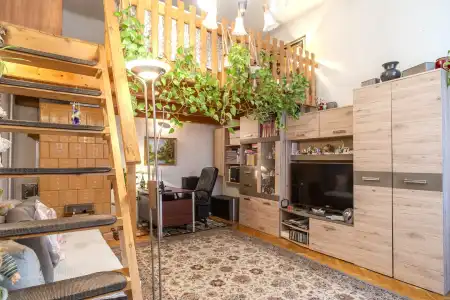 Eladó téglalakás, Budapest, VIII. kerület 2 szoba 50 m² 64 M Ft